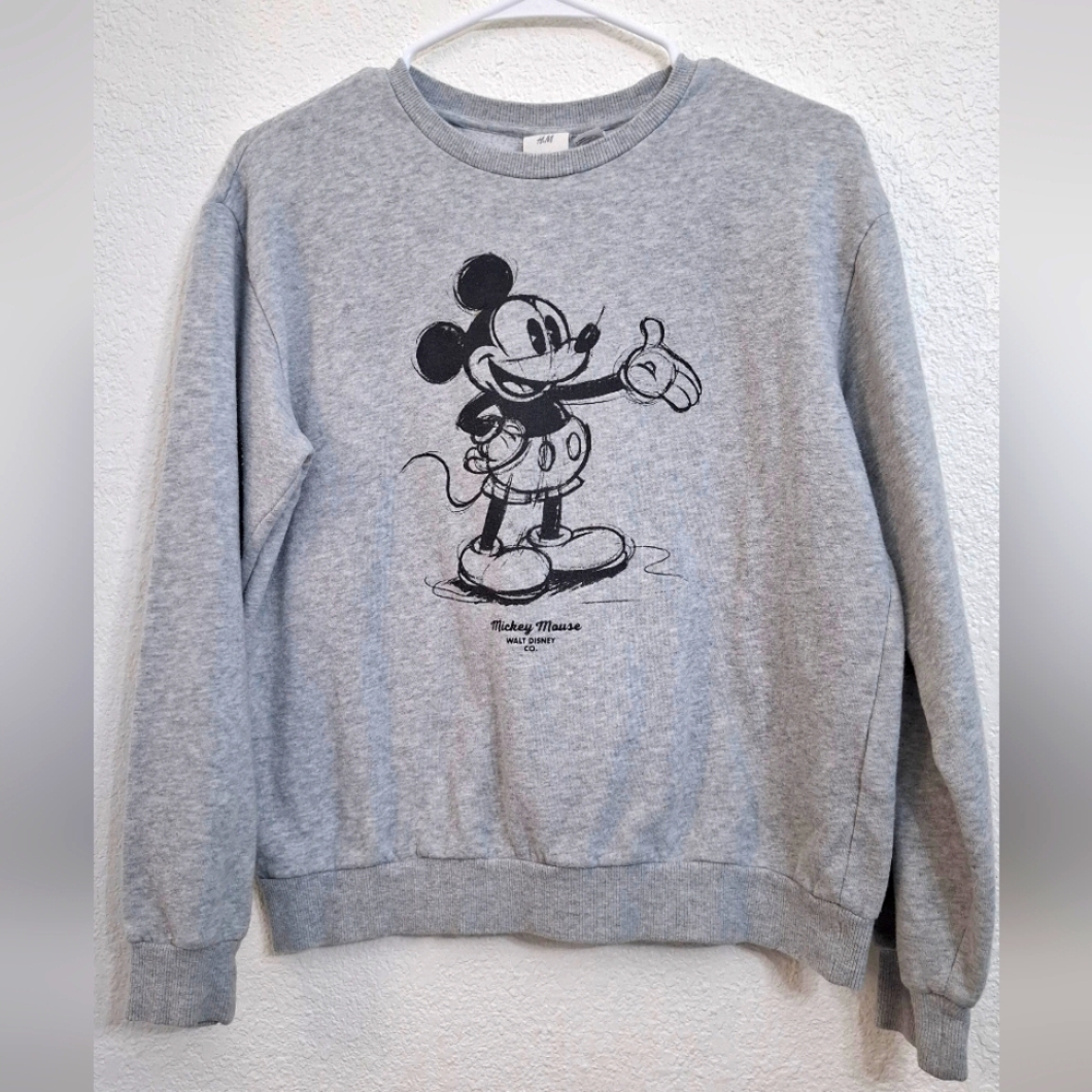 H&M (Sz XS) Gray. Disney Mickey Mouse Sweater. EUC
